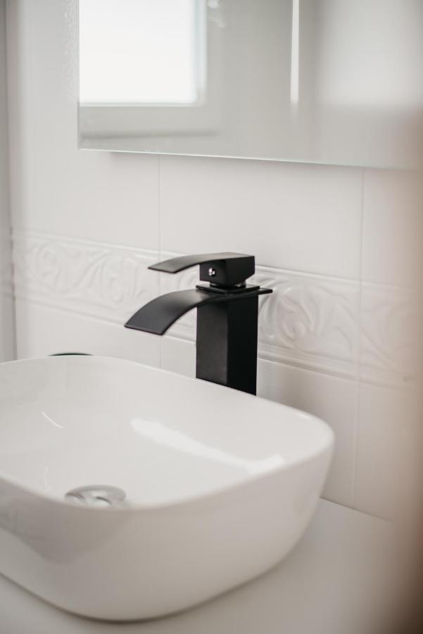 Tuguest Halcon Apartment Granada Exterior photo