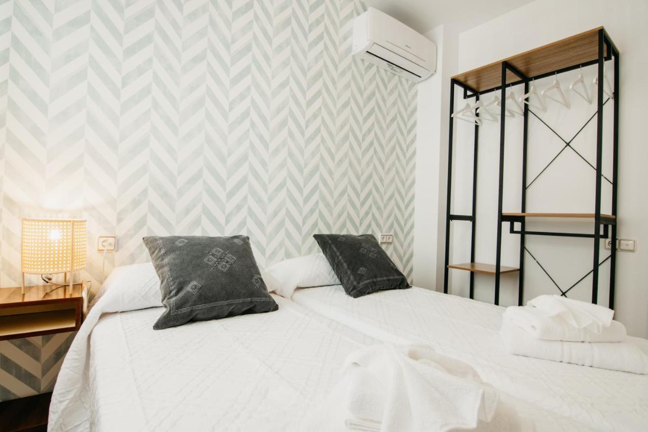 Tuguest Halcon Apartment Granada Exterior photo